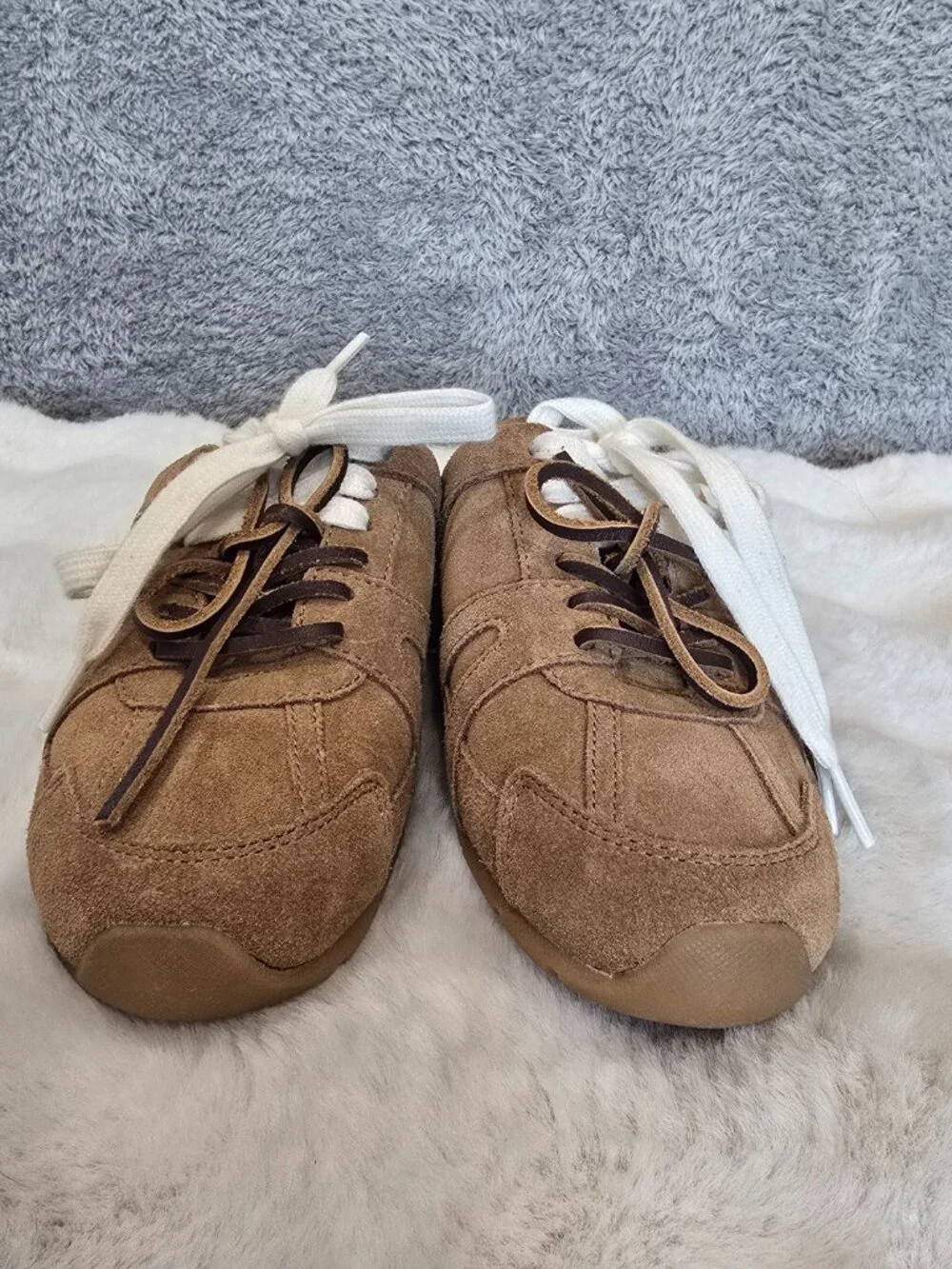 Steve Madden Women's Maysa Lace-Up Slip-On Sneakers Tan Sport Suede Size 6 NEW